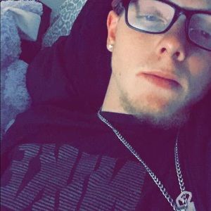 Meet your Posher, Kory